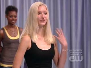 Illustration for article titled ANTM: Anorexic Model Is Unbeweavably Racist